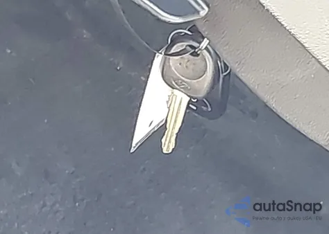 2019 Hyundai Elantra Sel from USA, damaged, VIN 5NPD84LF4KH475223